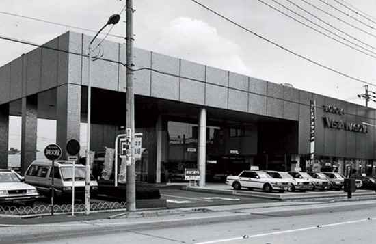 1979年当時のトヨタビスタ名古屋の本社の写真